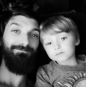 Meet your Posher, Travis